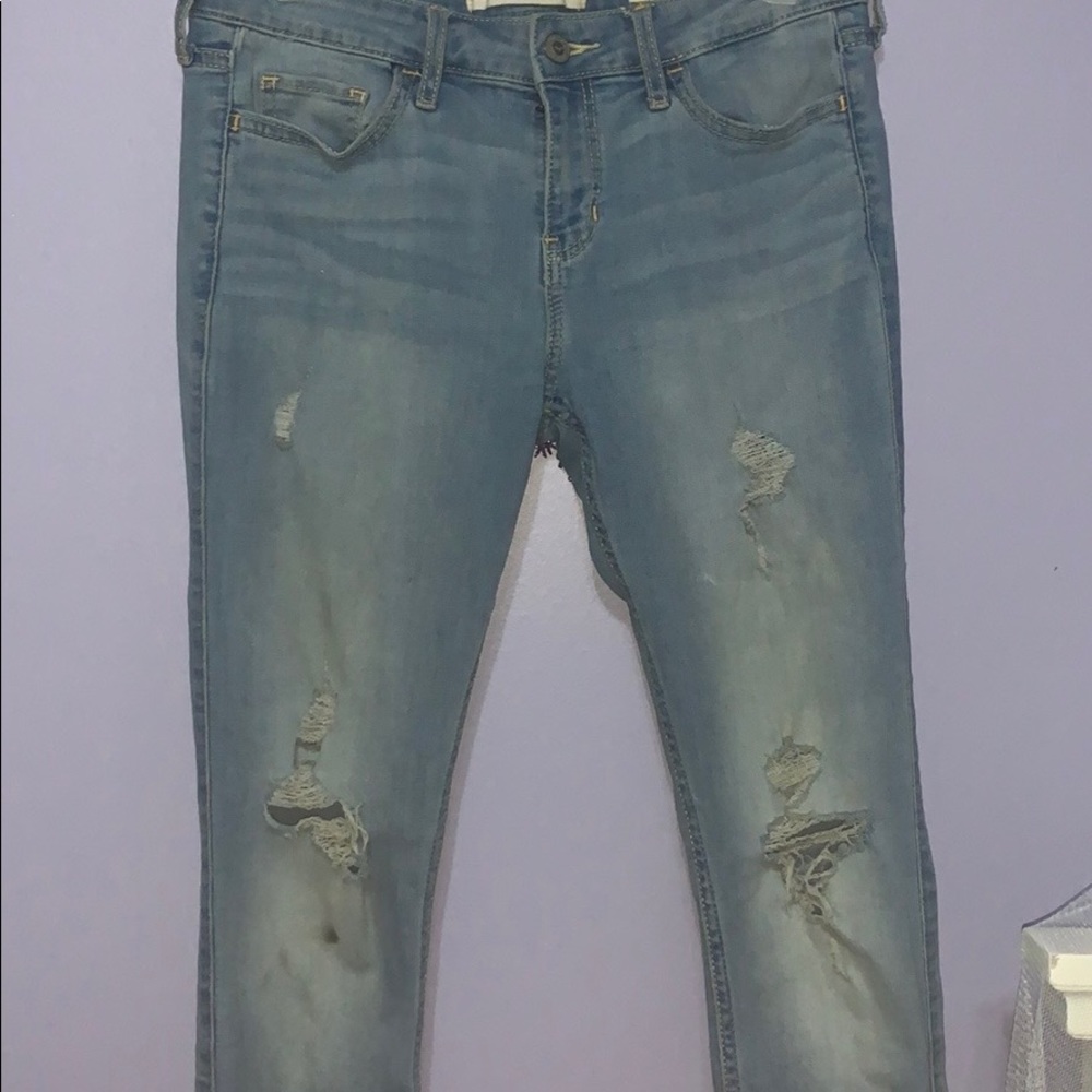 hollister ripped jeans